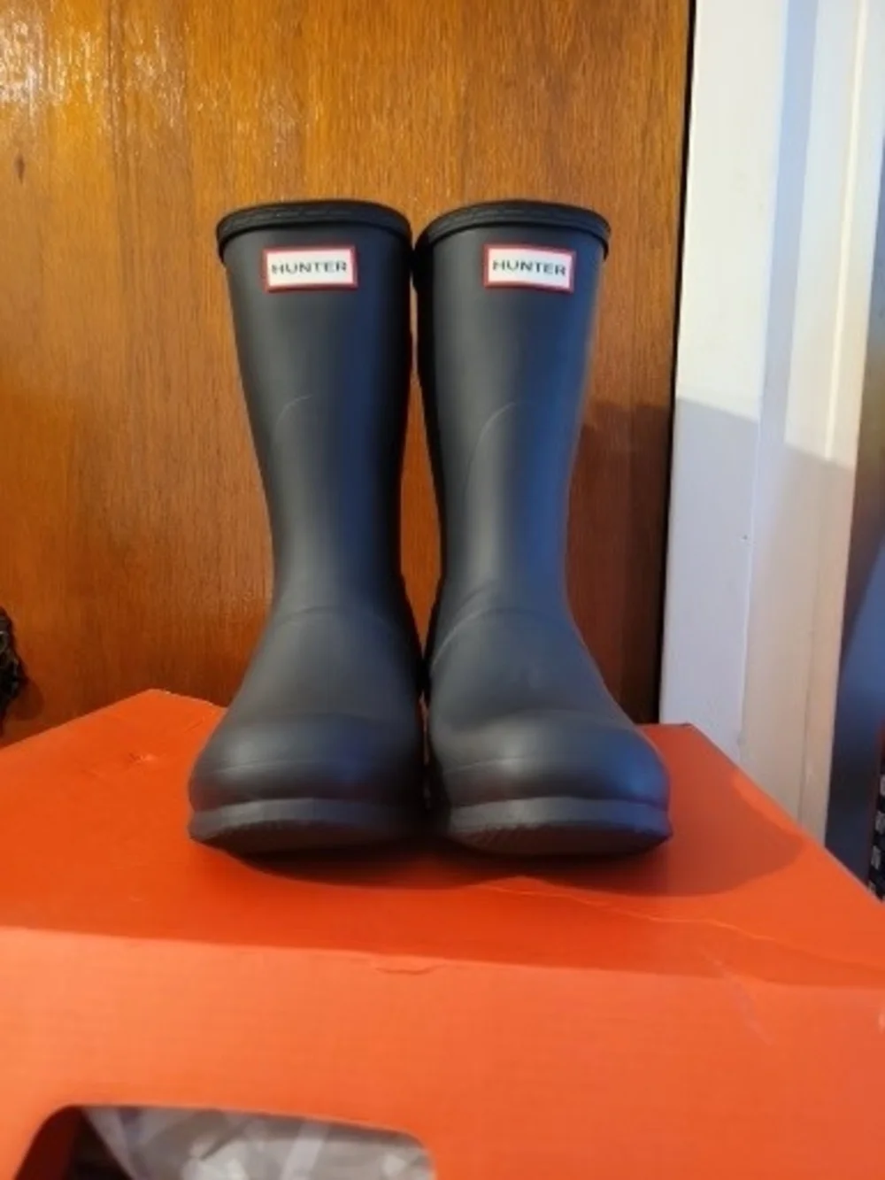 Hunter Womans Black Matte Rain Boots - Picture 1 of 3